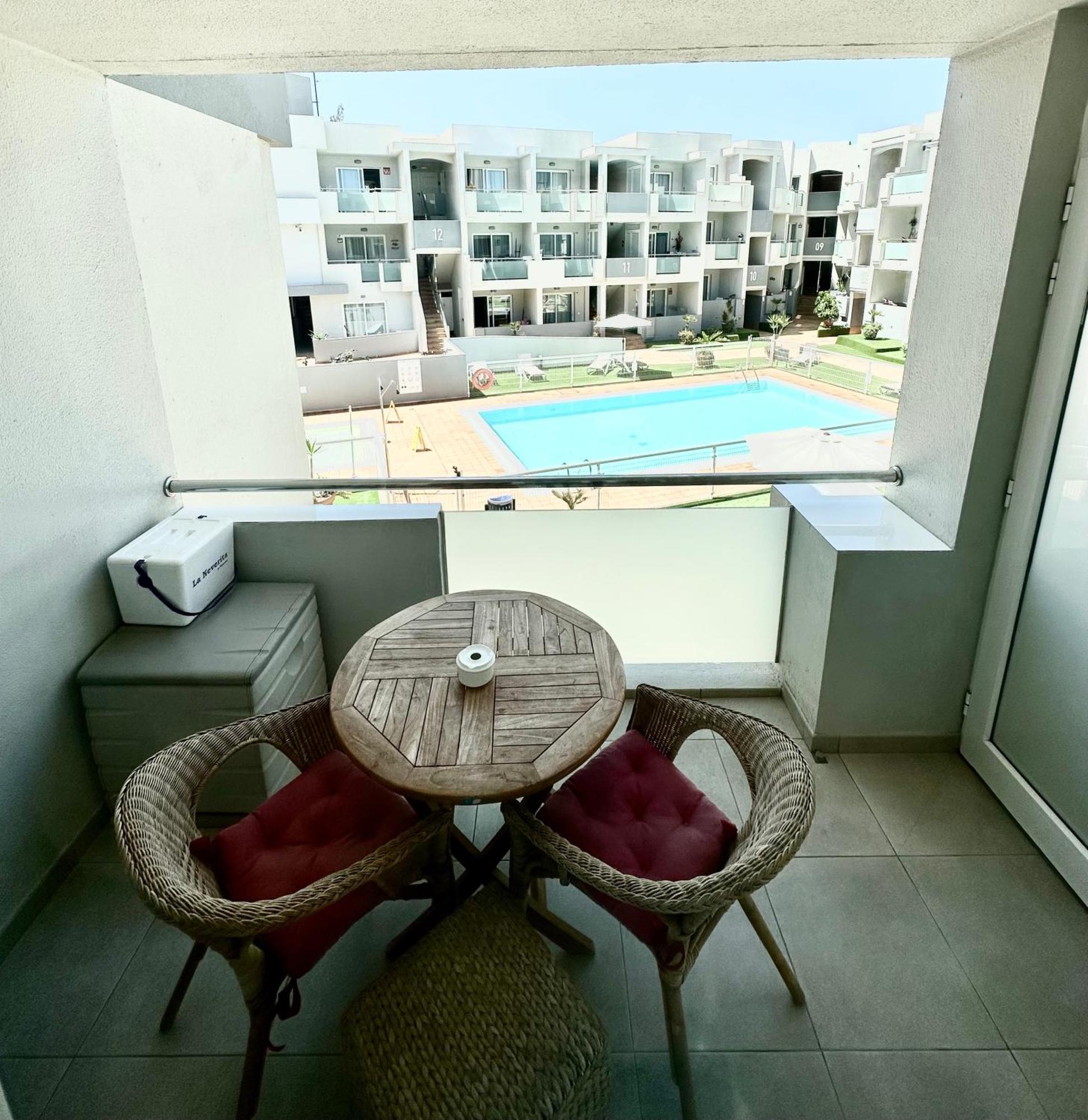 Tutti Frutti Con Piscina, Terraza Soleada Privada, Primera Planta Y Wi-Fi Corralejo Exterior foto
